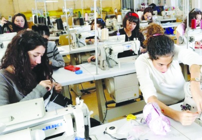 Kadınların istihdam oranı erkeklerin yarısından daha az!