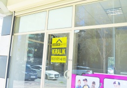 Kentte adeta kepenk  kapatma furyası yaşanıyor