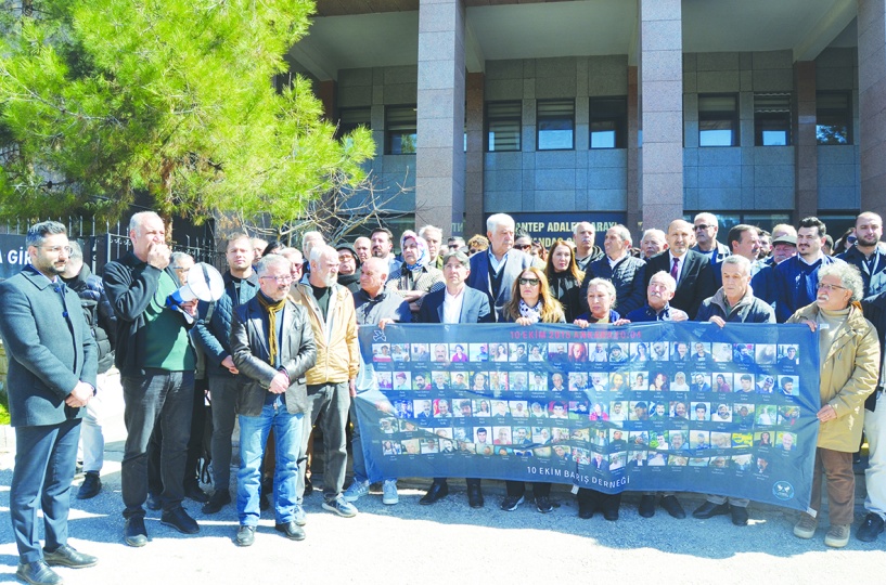 10 Ekim Ankara Gar katliamı ülkeyi  yönetenlerin gözleri önünde yaşandı