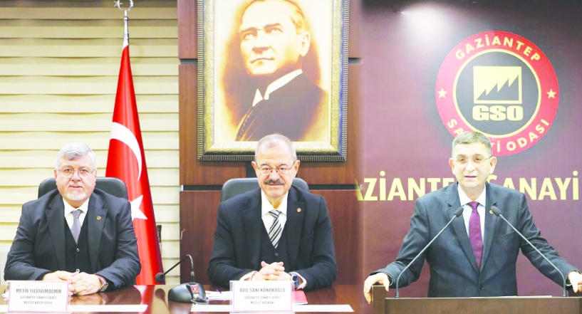 Sanayiciler tüm zorluklara rağmen  üretim ve ihracata devam ediyor