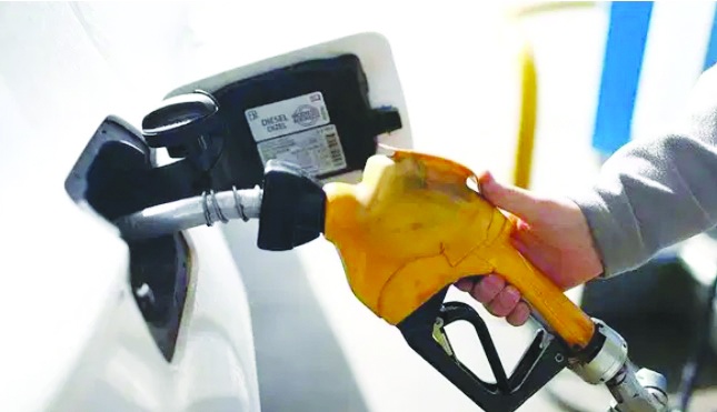 Motorinin litresi 70 lirayı geçti