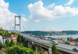 Bayramda yol ve köprülerden 12 milyondan fazla araç geçti