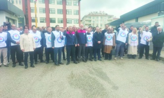 Eğitim çalışanı bankaların kar planlamasında  görmezden gelinecek bir kalem değil