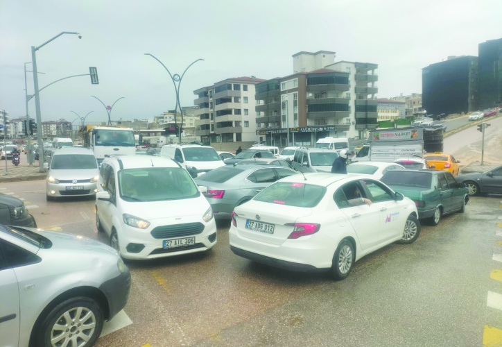 Sinyalizasyonun bozulması trafiği kilitledi
