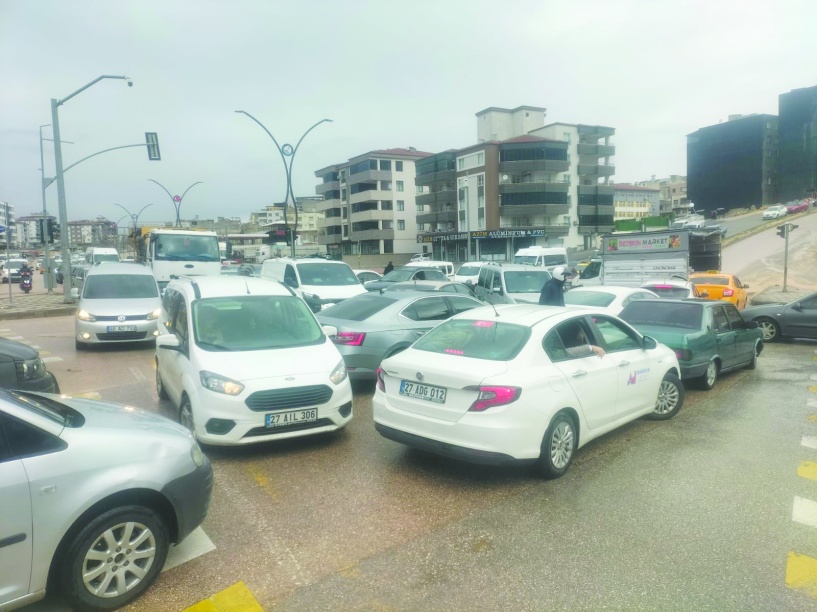 Sinyalizasyonun bozulması trafiği kilitledi
