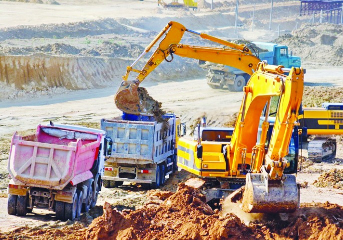 Madencilik ve taş ocakçılığı ile şantiye hazırlık ve hafriyat işleri “çok tehlikeli”