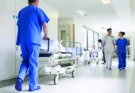 Sağlık çalışanları ciddi risk altında, Her 30 dakikada bir beyaz kod!