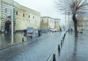 Nisan yağmurlarla başladı