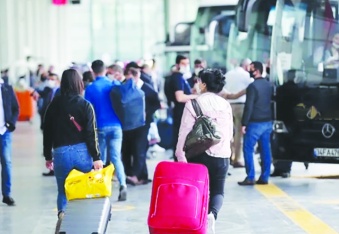 4 gün izin alarak toplamda 17 gün tatil yapacak