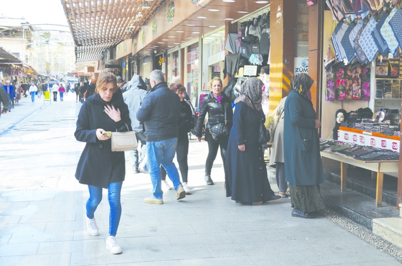 Yüzde 41, siyasi olarak  temsil edilmediğini düşünüyor