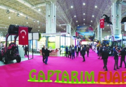 250 firma ve 500 marka yer aldı