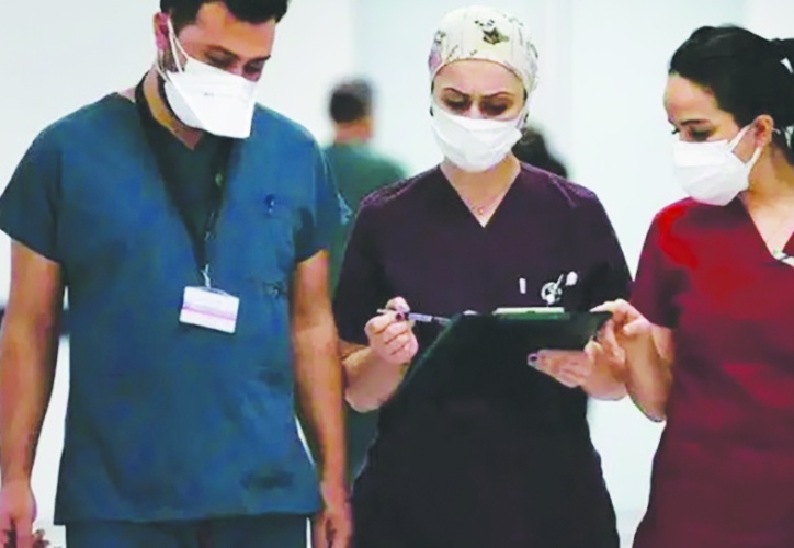 Farklı kadrolar ve unvanlar aynı işi yapan emekçiler arasında iş barışını bozuyor