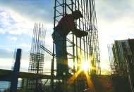 Hizmet, inşaat ve tarımda üretici maliyetleri artıyor