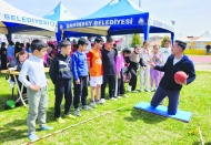 Yüzlerce çocuk sporla buluşmanın heyecanını yaşadı