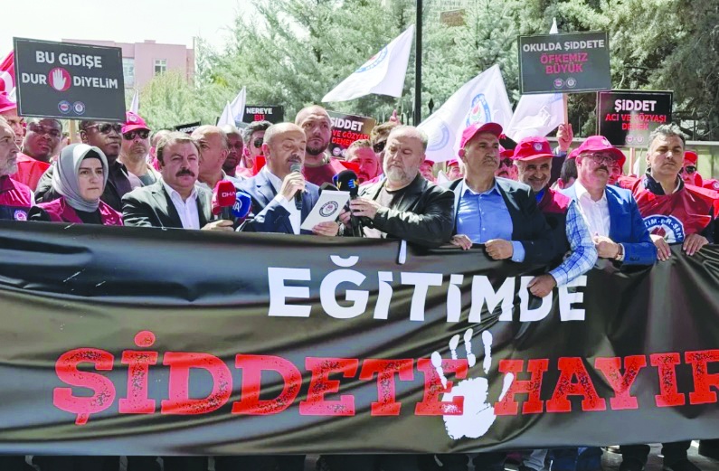 İHD: Çocukların güvenliğini esas alan, hak temelli koruma politikaları şart