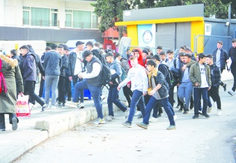 Her dört çocuktan biri derin yoksulluk  koşullarında yaşam mücadelesi veriyor