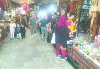 Yaşanan en küçük krizden esnaf etkileniyor