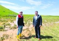 Yağışlara sevinirken dolu  ve sel üretime darbe vurdu