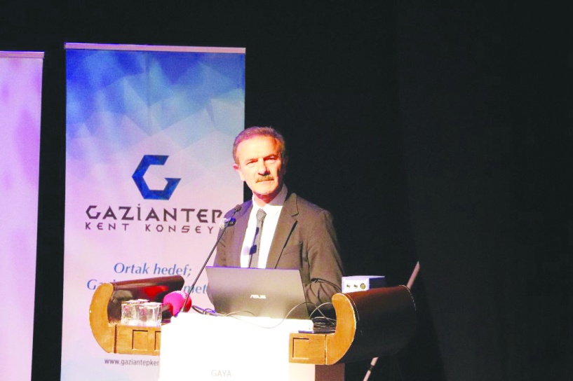 Yerleşik Yaşamın İzleri ve Fırat Havzası’nda Neolitik Araştırmalar anlatıldı