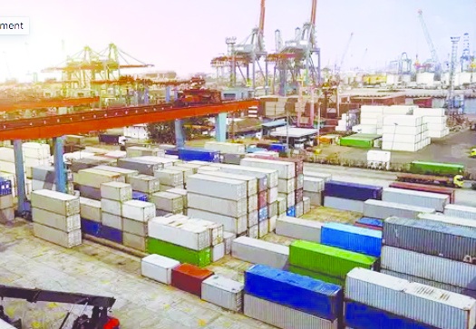 İthalat yükseldi, ihracat düştü