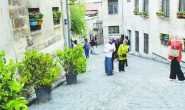 Bey Mahallesi, ziyaretçilerini  tarihi bir yolculuğa çıkarıyor
