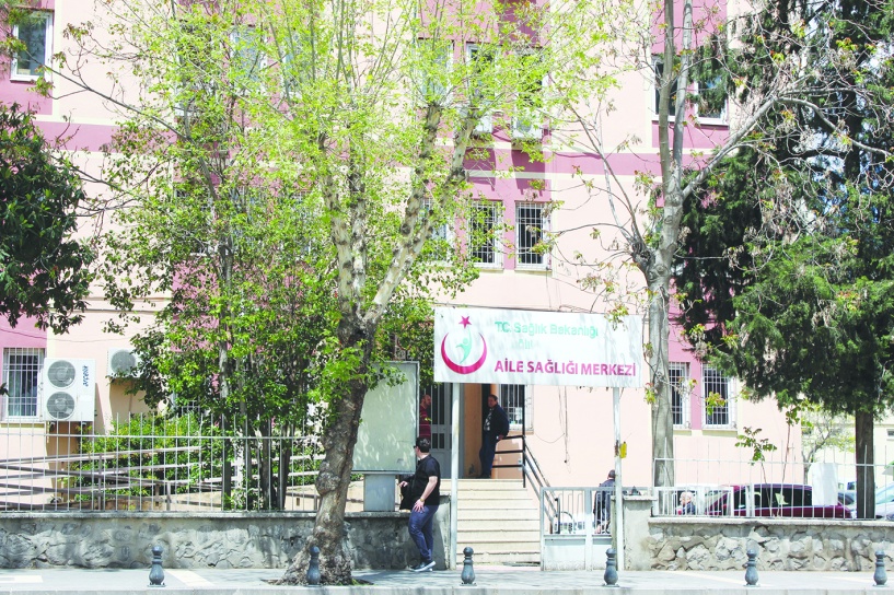 Kamu sağlık sisteminin zayıflatılması halkın yaşam hakkını tehdit ediyor