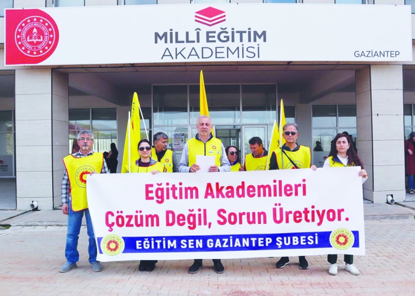 Öğretmenler ağır sosyal, fiziki ve  ekonomik sorunlarla karşı karşıya