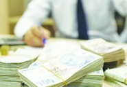 'Kaynaklar faiz girdabına akıyor'