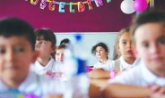 Deprem bölgesindeki okullara dijital destek paketleri dağıtılıyor