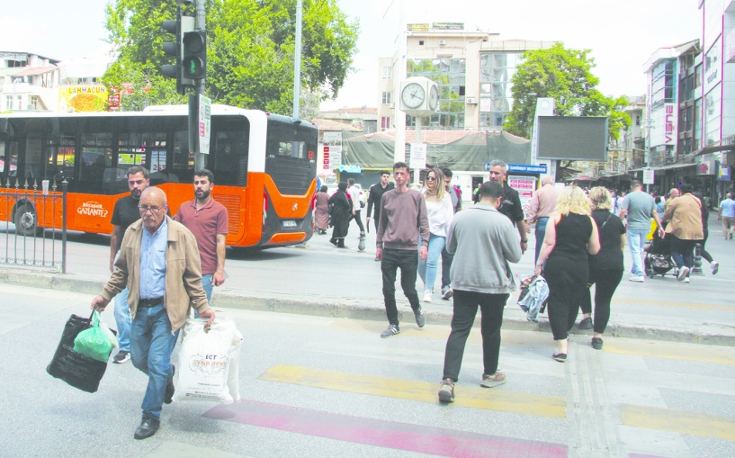 Vatandaş borç batağına saplanmış durumda!..