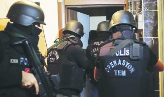 170 bin dolarlık fonu IŞİD'e aktarmışlar