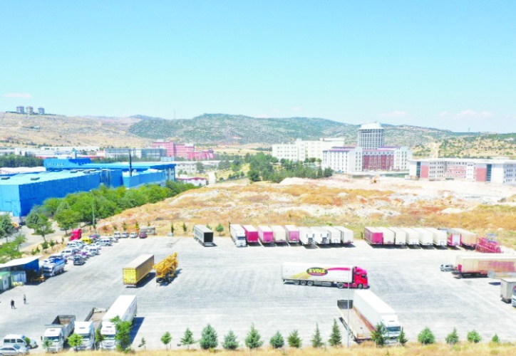 Derin ekonomik krize rağmen OSB’de çarklar dönüyor