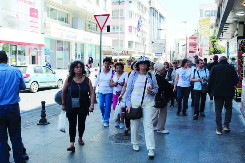 Siyasette kadın varlığının artması toplumsal  dönüşümü de beraberinde getirecek