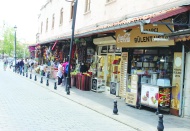 Sigorta, risklere karşı  büyük bir öneme sahip