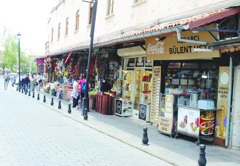 Sigorta, risklere karşı  büyük bir öneme sahip