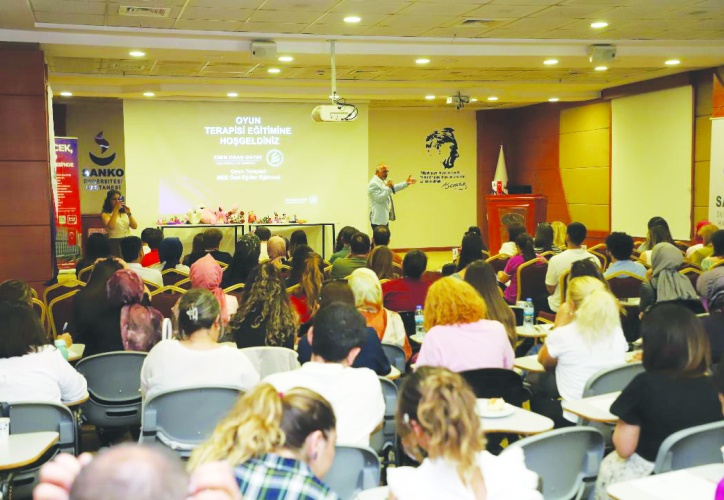 Rehber öğretmenler, önemli  bir sorumluluk üstleniyor
