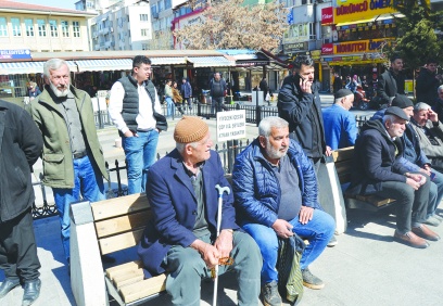 5 Milyon emekliyi ilgilendiren  düzenleme torba yasaya giriyor