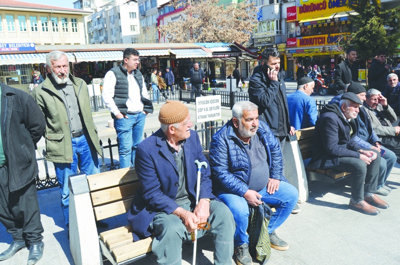 5 Milyon emekliyi ilgilendiren  düzenleme torba yasaya giriyor