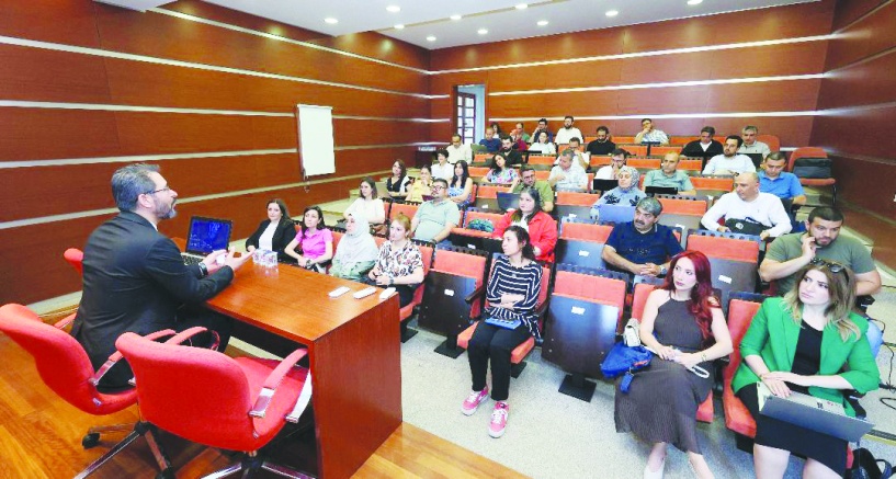 “Bologna Bilgi Sistemi’ anlatıldı