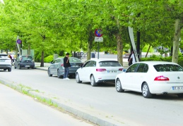 Araç sayısı arttıkça otopark sorunu da büyüyor