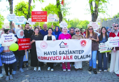 Her evladın, bir ailede yaşamaya  ve iyi eğitim almaya hakkı var