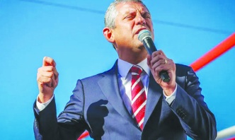 Özgür Özel bu hafta Diyarbakır ve Gaziantep’e gelecek