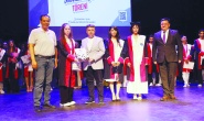 Halı Tasarımı Programı öğrencileri diplomalarını aldı