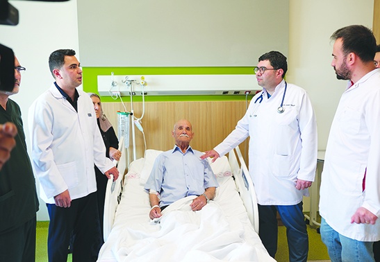 13 Santimetrelik karaciğer tümörü çıkarıldı