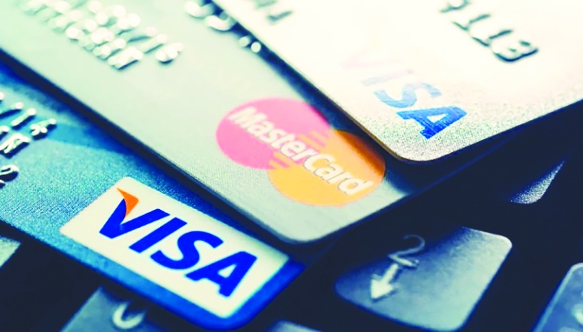 Bazı bankalarda yıllık kart ücreti 2 bin lirayı aştı