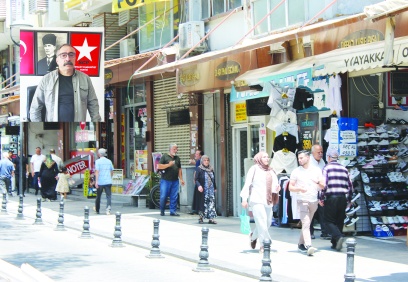 Gençlerin uyuşturucuya sürüklenmesi  işsizlik ve umutsuzluğun bir sonucu