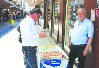 Sesimizi duyan, bize sahip  çıkan, sorunlarımızı çözen yok