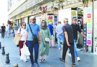 Vergi yükü halkın sırtına yüklendi