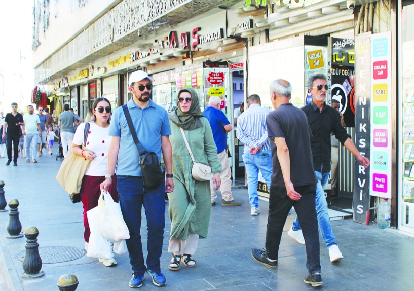 Vergi yükü halkın sırtına yüklendi