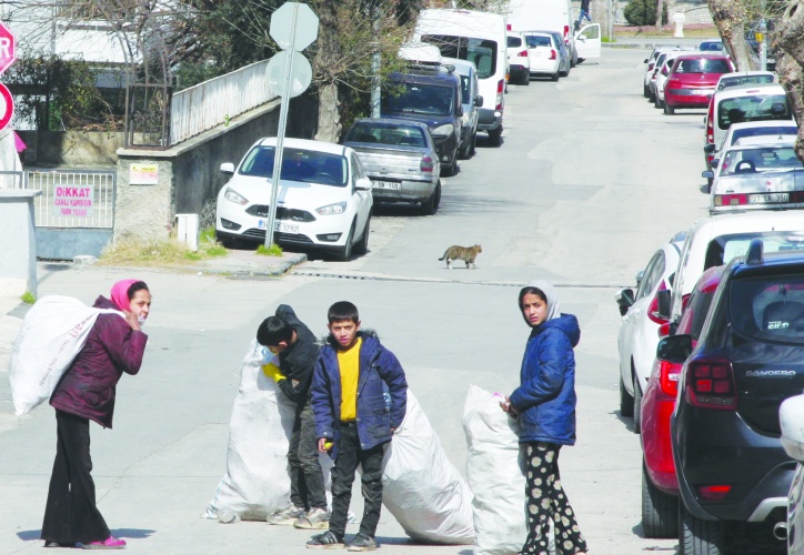 Antep’te çocukların ihtiyaçları araştırıldı